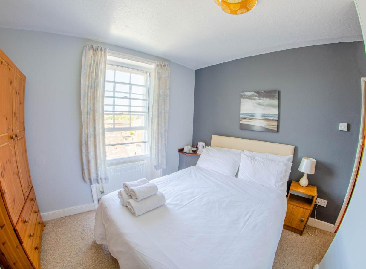 Olivers Guest House Веймут Екстер'єр фото